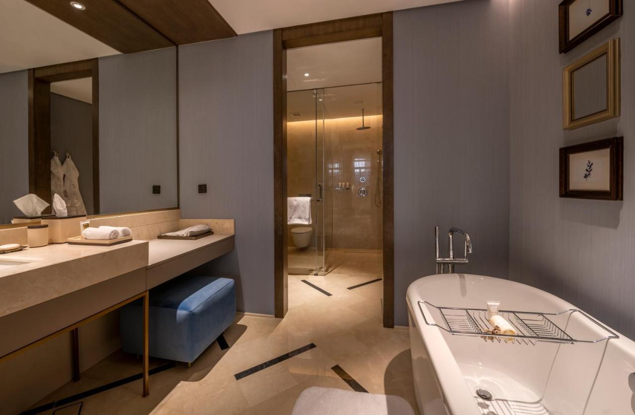 Jareed Hotel Ar Riyad Esterno foto Bathroom